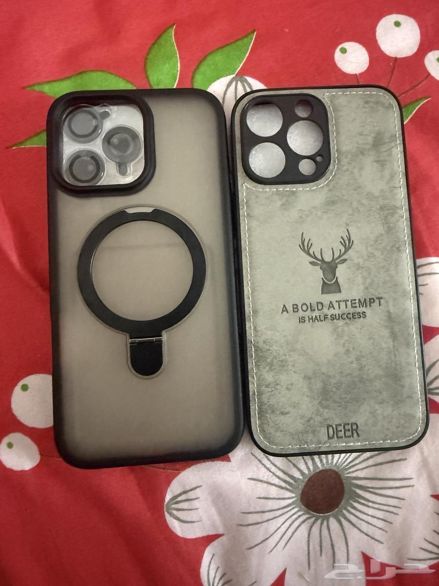 جرابات ايفون وسماعه وشاحن للبيع64542899123073110