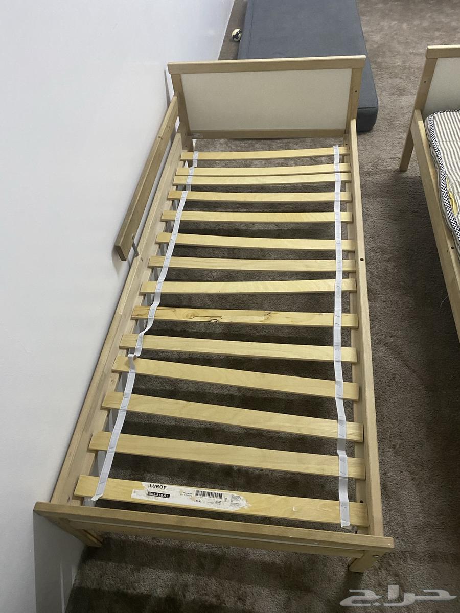 سرير اطفال من ايكيا عدد 264539386794881111