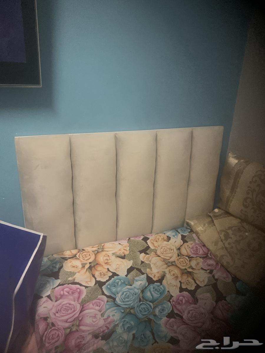 Three single beds in excellent condition64536210069251111