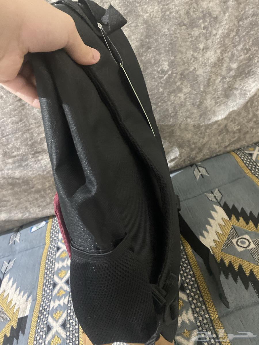 A bag from Jarir Bookstore64539811458049113