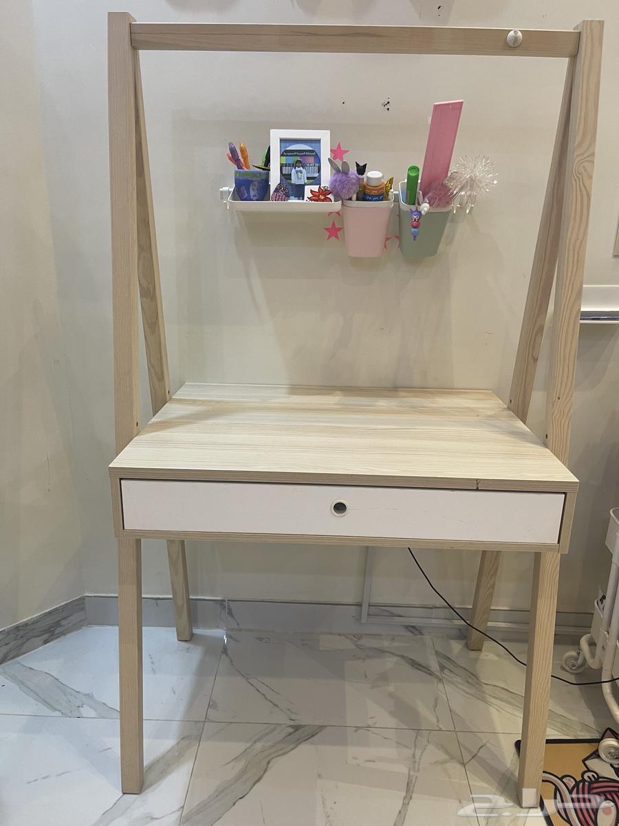 تسريحه ومكتب للبيع64538373678465112