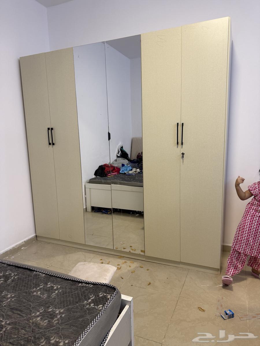 6درف  دولاب موجود64541407547267110