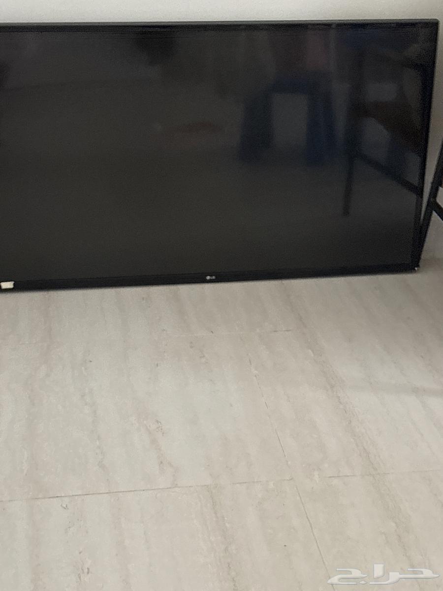 تلفزيون LG للبيع64538443638531110