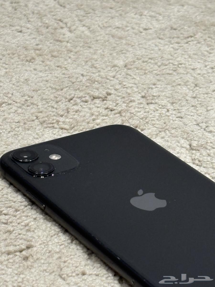 بسم الله الرحمن ايفون 11 العادي نظيف كاميرا واضحه بطاريه 7064540181267843112