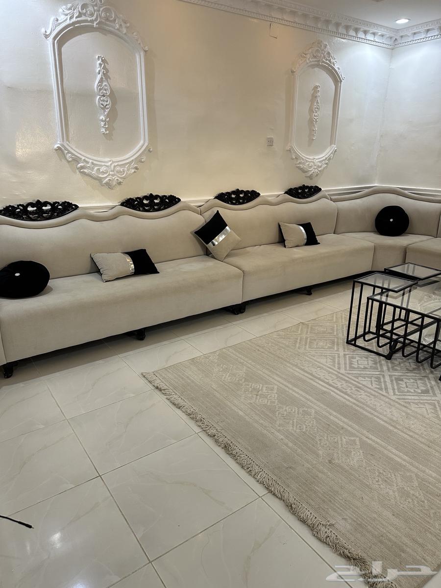 كنب جديد سبب اللبيع النقل من البيت مع الطاولات والزوليه64540467386755112