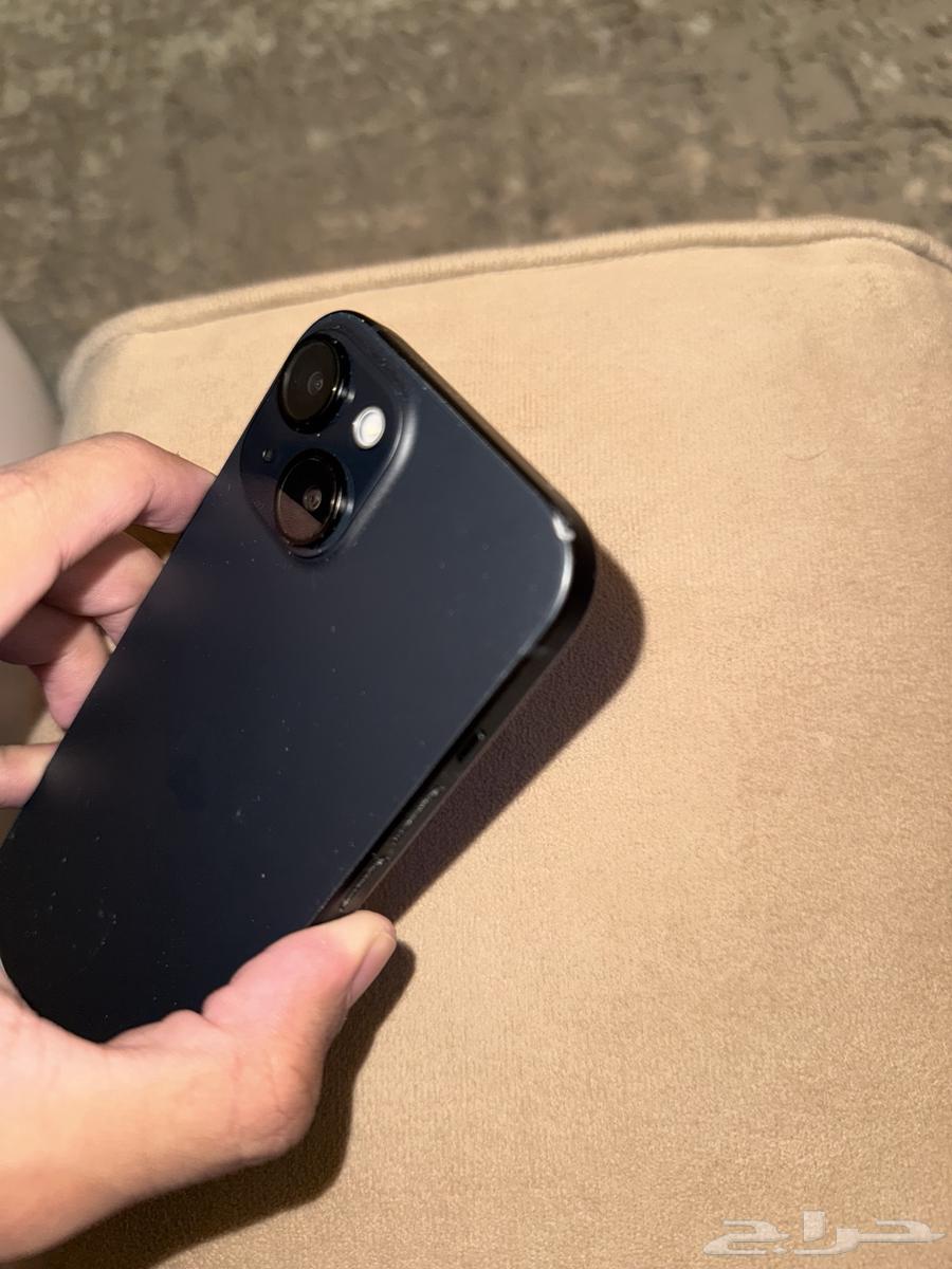 للبيع ايفون 15 256 قيقا اسود64537114382593110