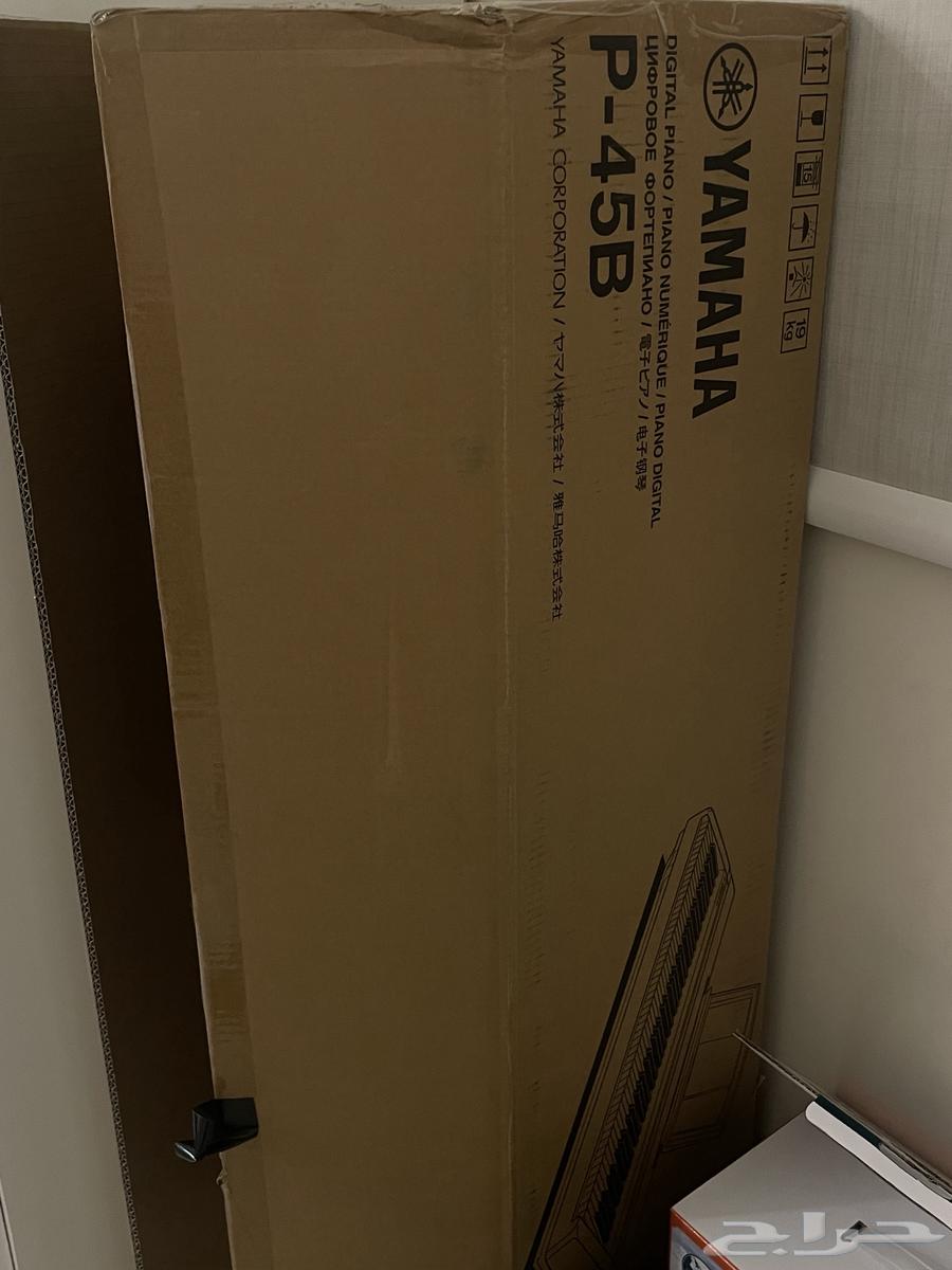 للبيع بيانو ياماها شبه جديد Yamaha P4564542090475139113