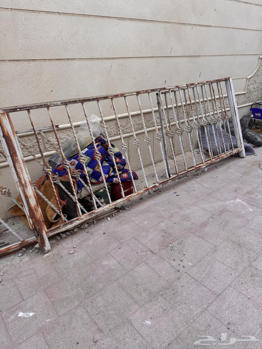 Iron64540808524675111