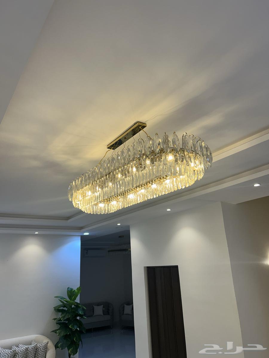 ثريا نظيف وجديد للبيع64537728633346111