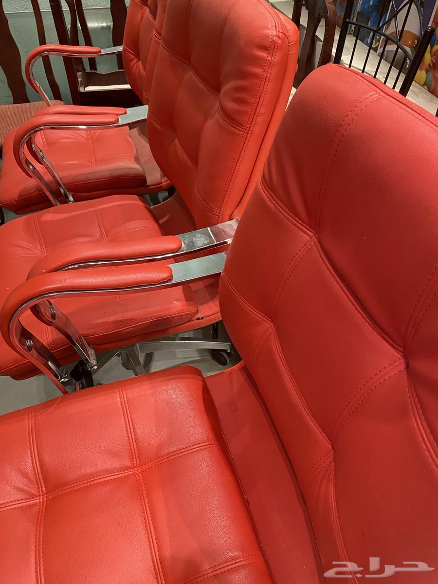 كرسي مكتب متحرك (حبتين)64539130256131110