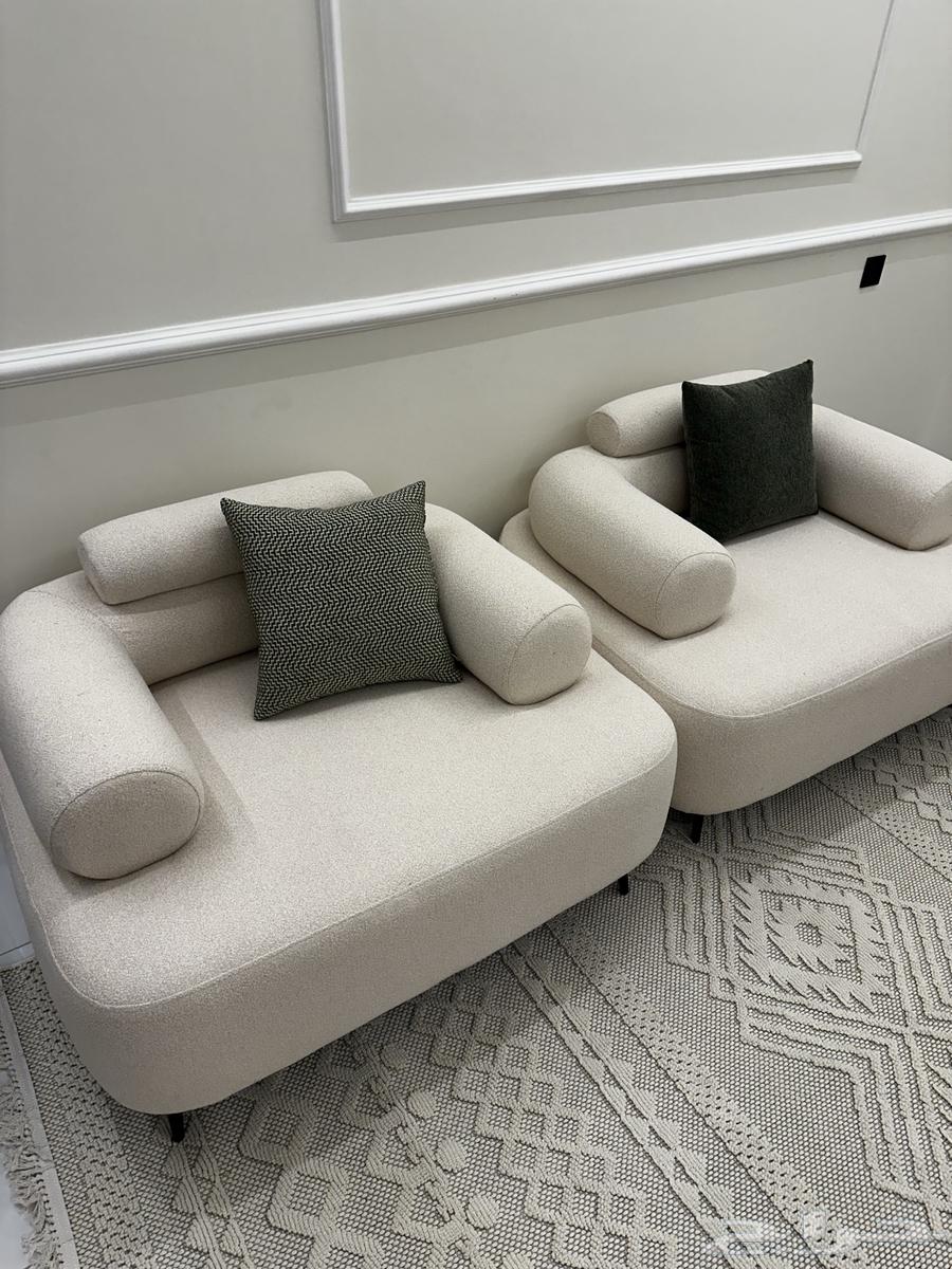 كنبتين للبيع جديده ماناسبت صالتي64535555277441111