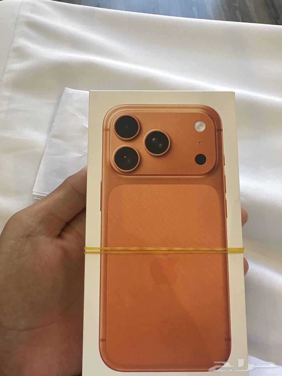 17 برو 256 برتقالي64539016188162111