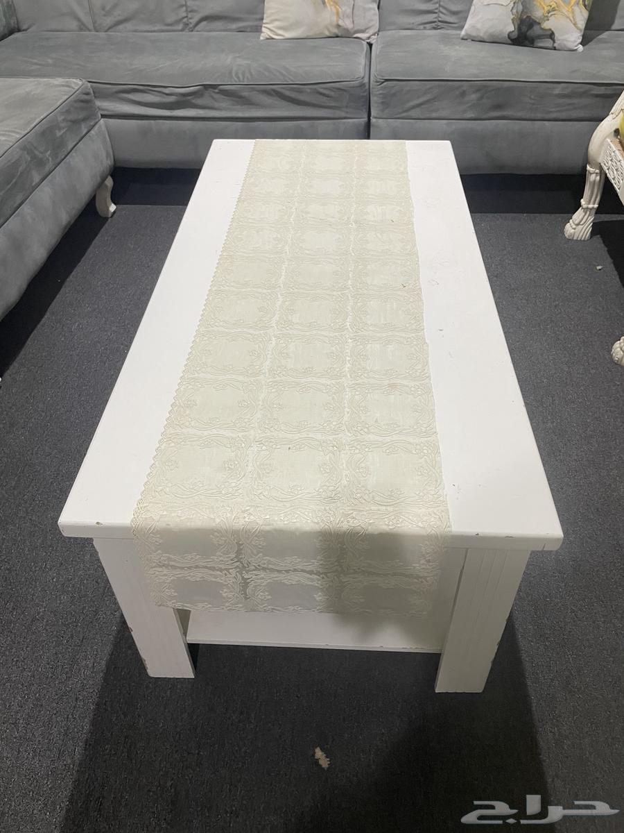 طقم كنب مع كرسيين وطاوله64541878102146110
