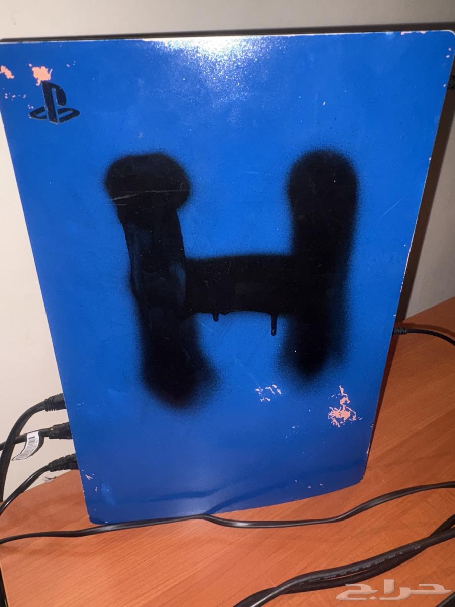 مستخدم و نضيف مع يدين و سته اشرطه و هديه سوني 4 مع يد5 sony64540337748737114