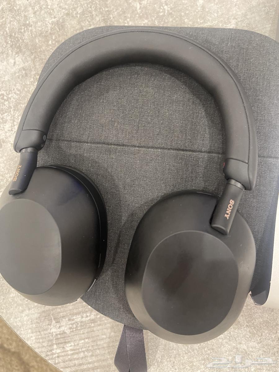 Sony earphone, my new brother's used one I bought from Jarir64538890120067110