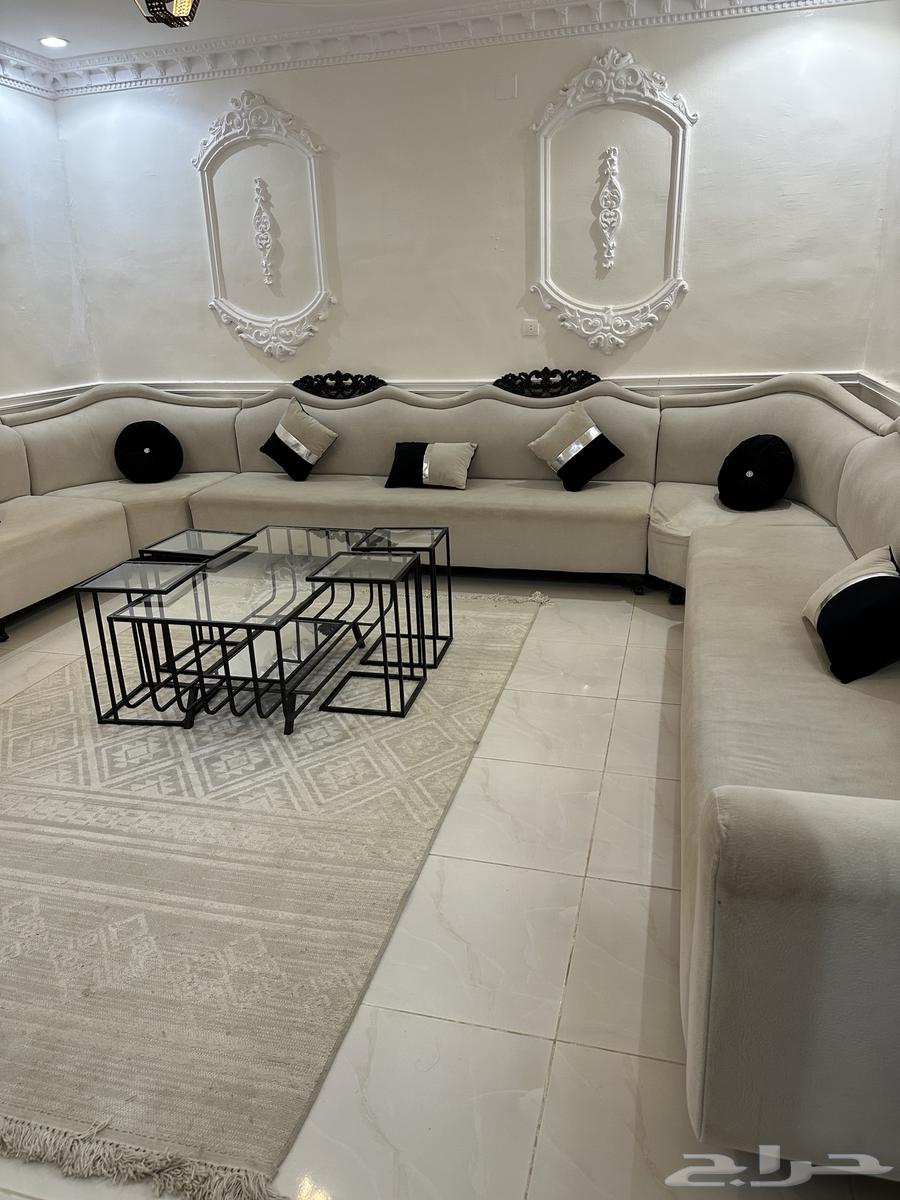 كنب جديد سبب اللبيع النقل من البيت مع الطاولات والزوليه64540467386755111