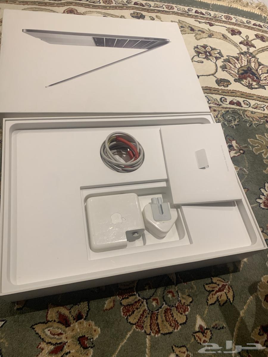 Apple Computer 2017 Edition64538674835586111