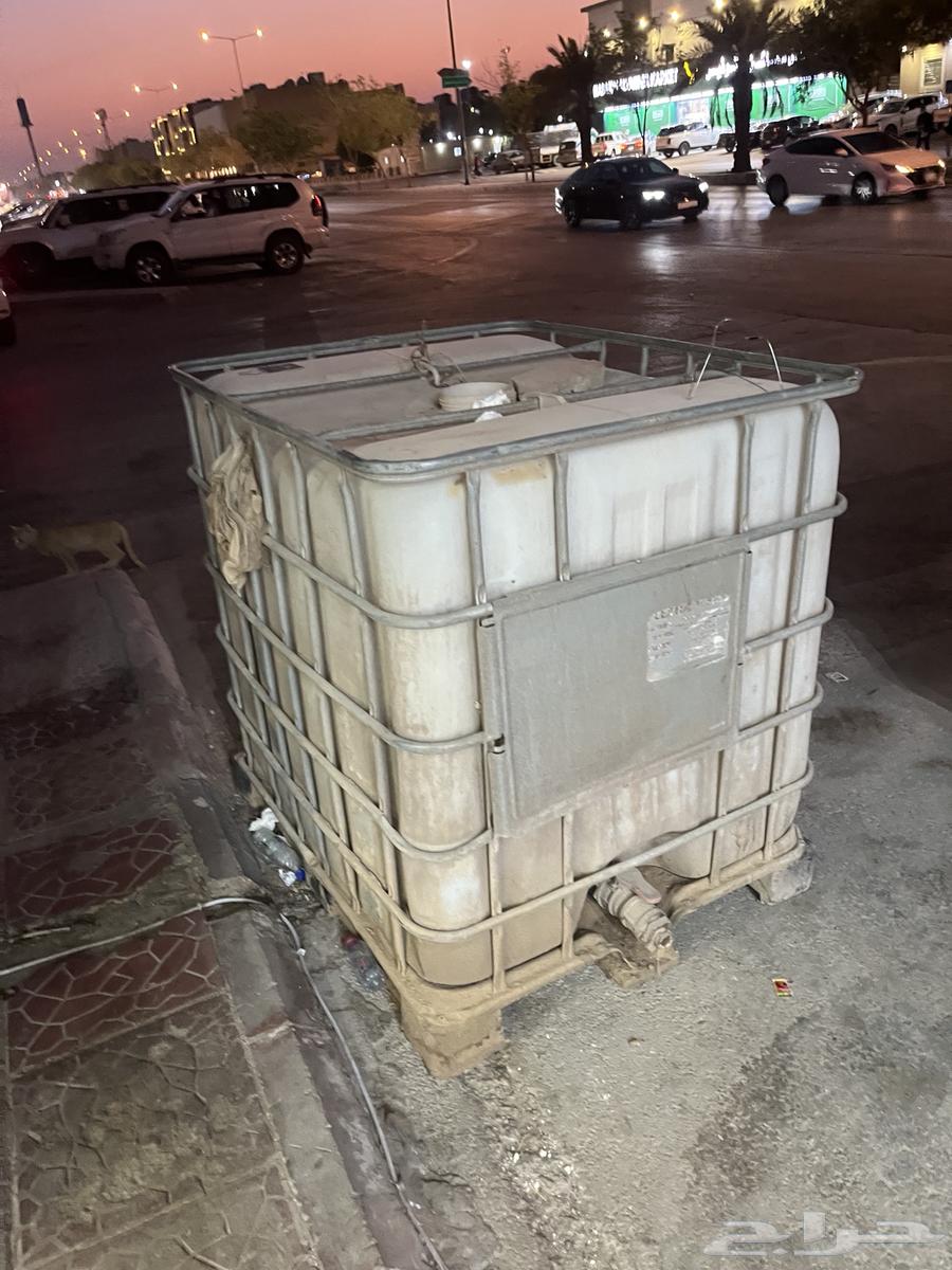 الأغراض جديده لها شهر من الاستعمال نضيفه وجديده64540409702531110