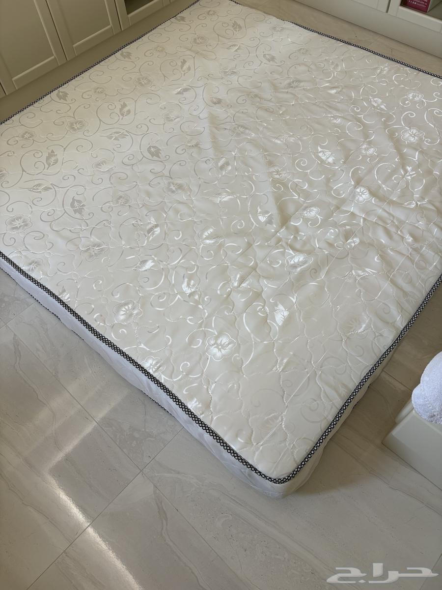 مرتبه شبه جديده للبيع الموقع بيشه64540438514178112