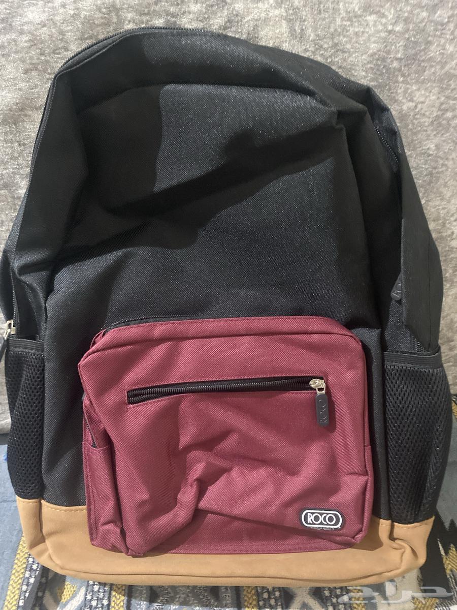 A bag from Jarir Bookstore64539811458049110