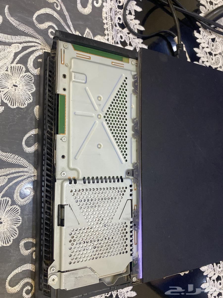 للبيع سوني فور64535196026881113