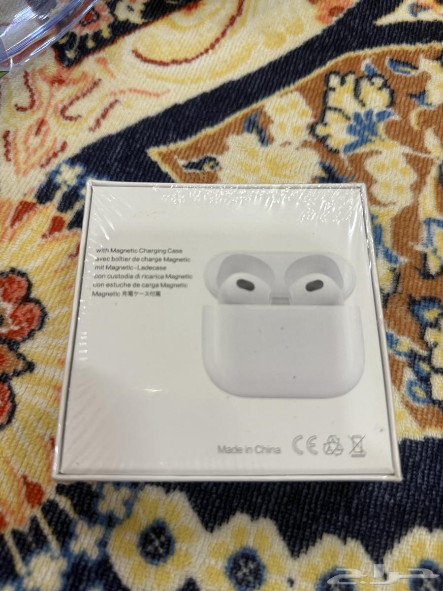ابل ايربودز   - جديد بغلافه Apple شبيه الأصلي -64540765937537111