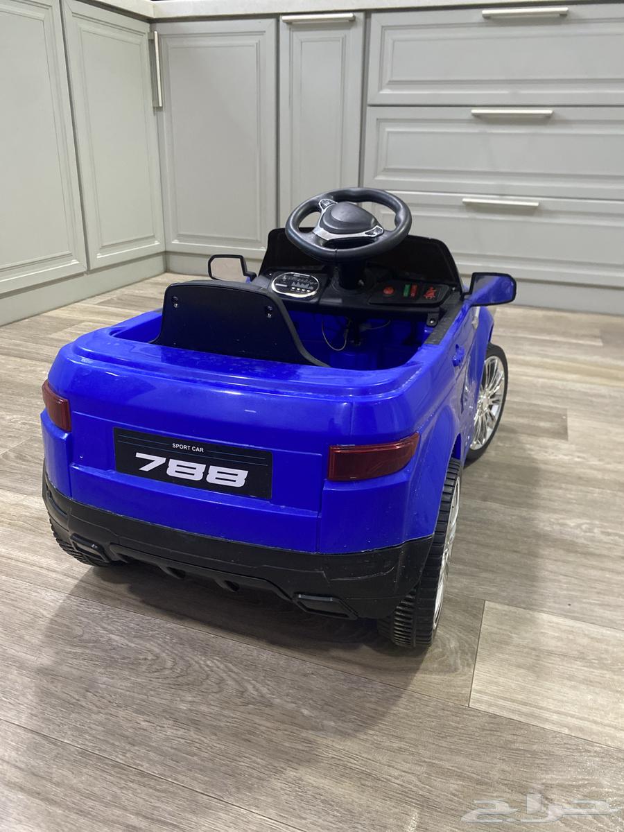 سيارة لعبة للبيع64536362418434111