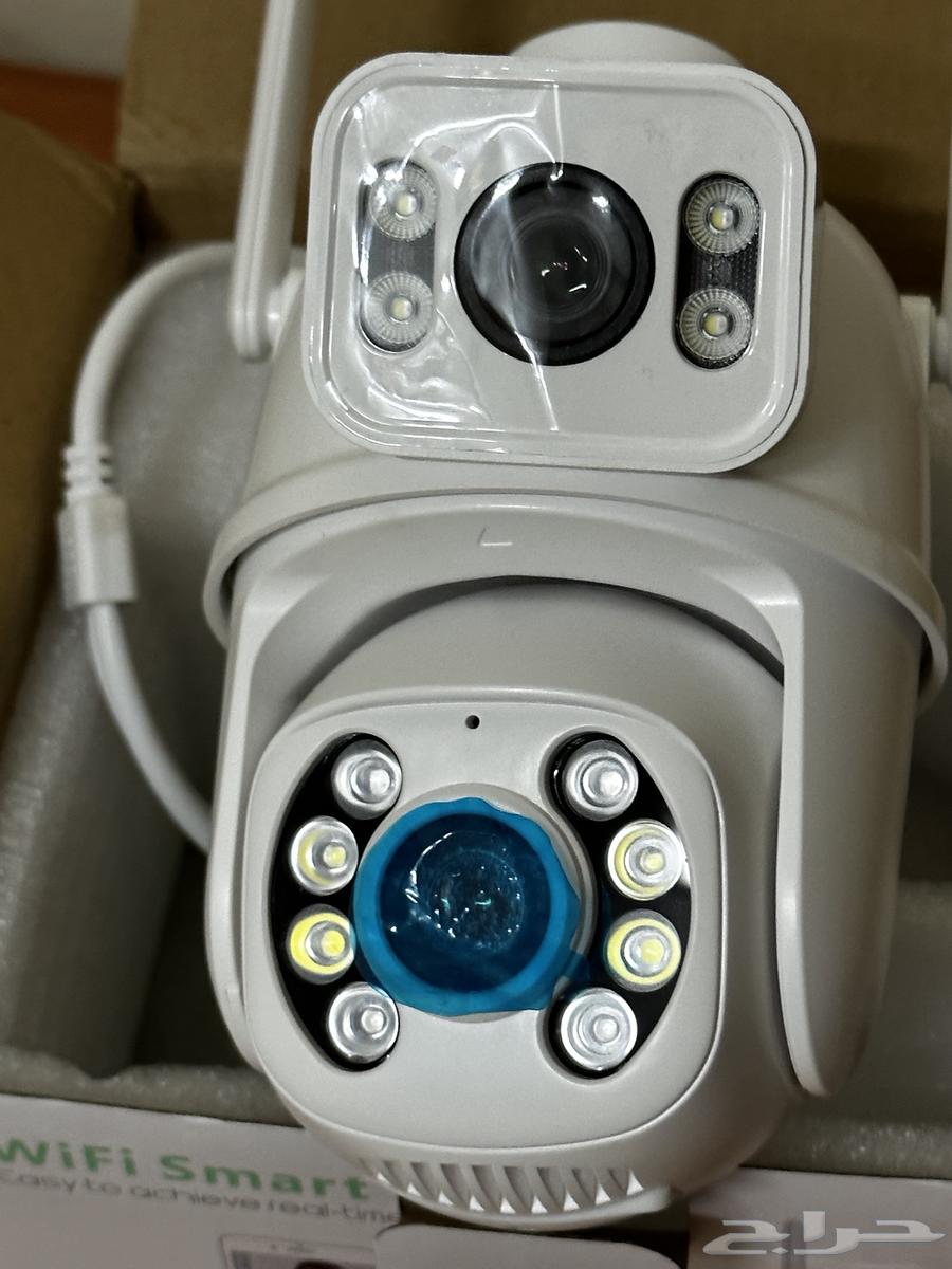 Wireless WiFi Surveillance Cameras (2 in 1)64540124458369110