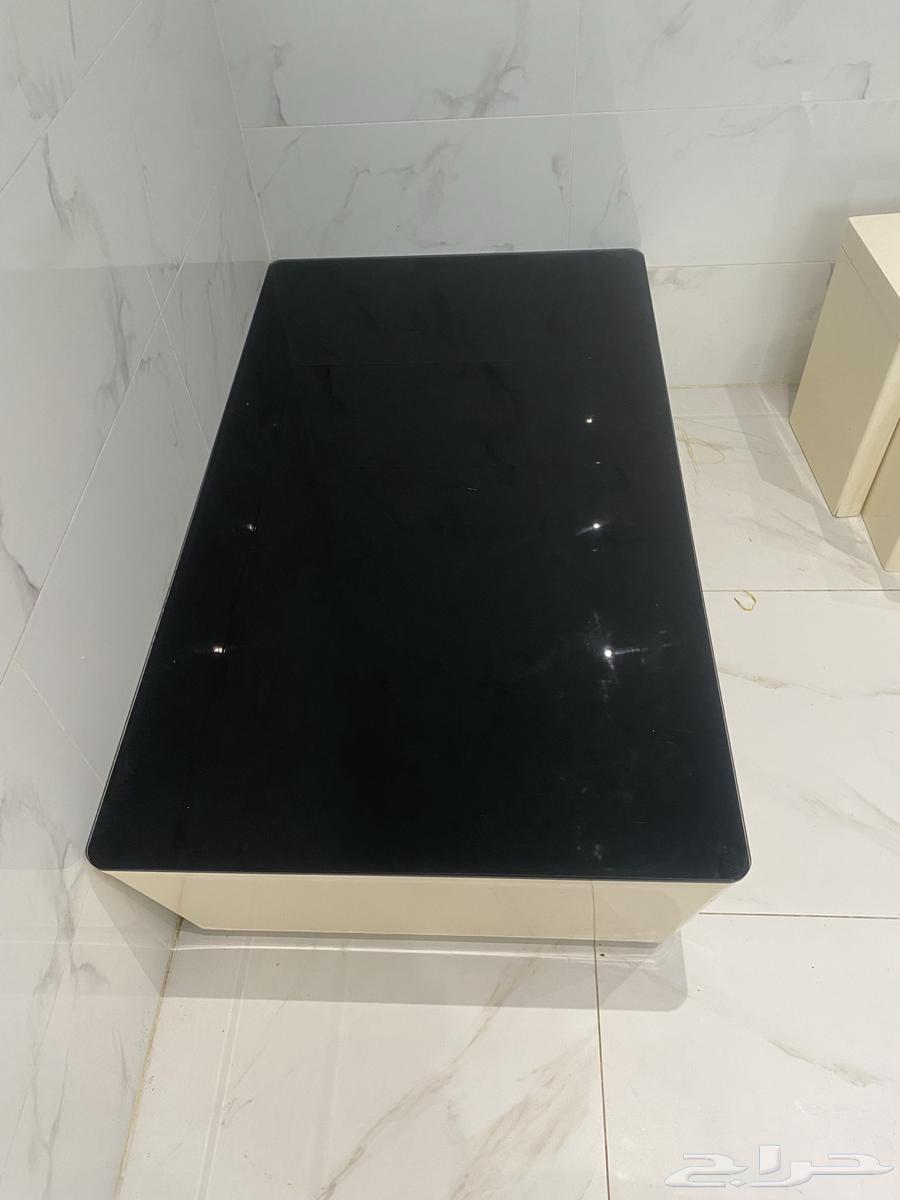 Service tables with accessories64538063779843113