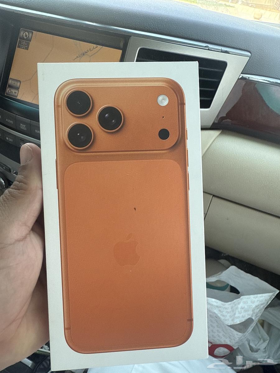 موجود ايفون برو 256 و وبر مكس 25664538148500610111