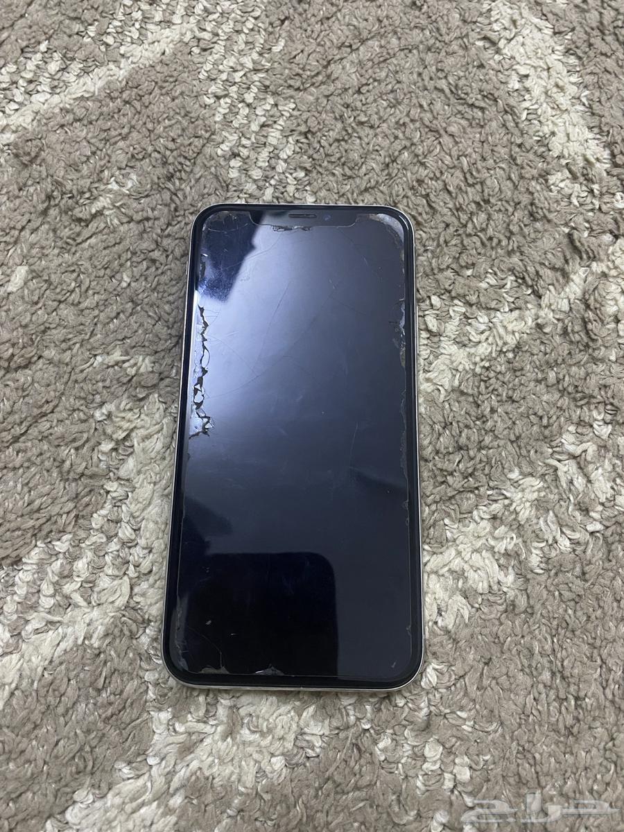 جوال ايفون x جديد بس منكسر الحمايه 60064541464256641111