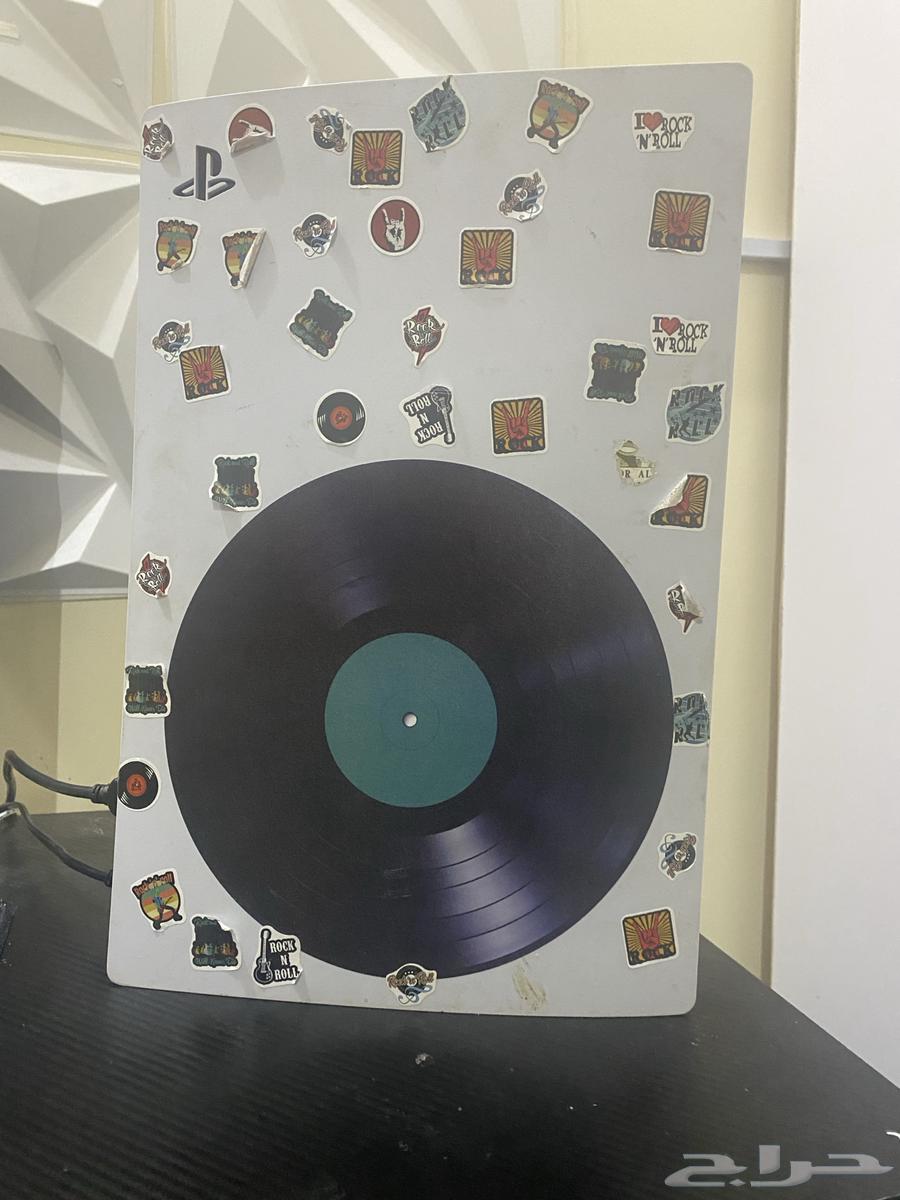 سلام عليكم اعرضلكم سوني 5 النسخة العادية نضيفه64541721443202114