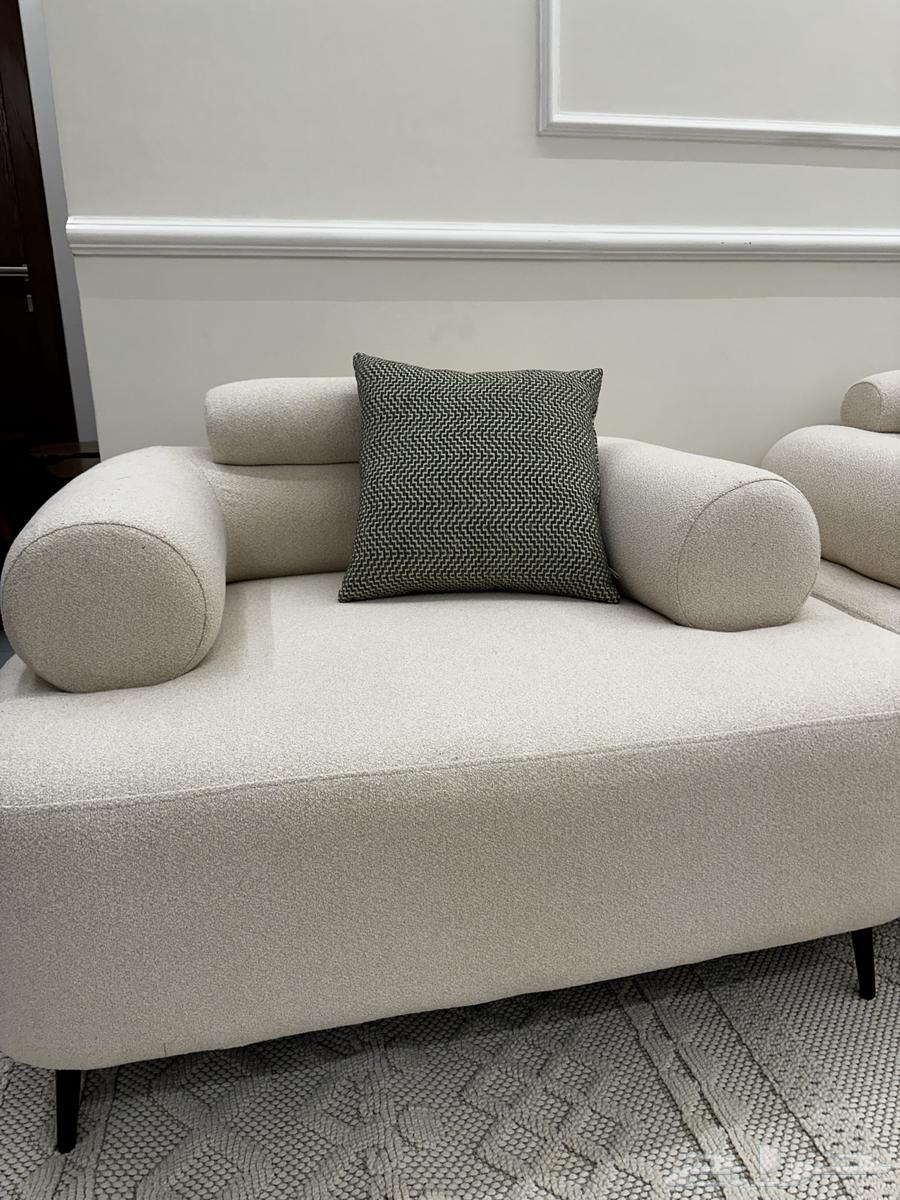 كنبتين للبيع جديده ماناسبت صالتي64535555277441113