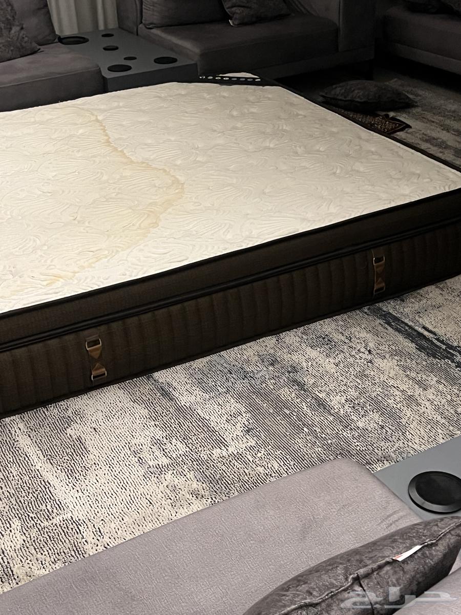 Mattress size 180 by 20064536112257923111