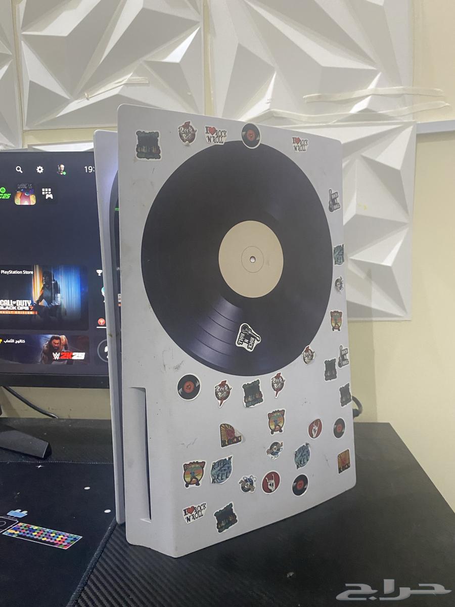 سلام عليكم اعرضلكم سوني 5 النسخة العادية نضيفه64541721443202112