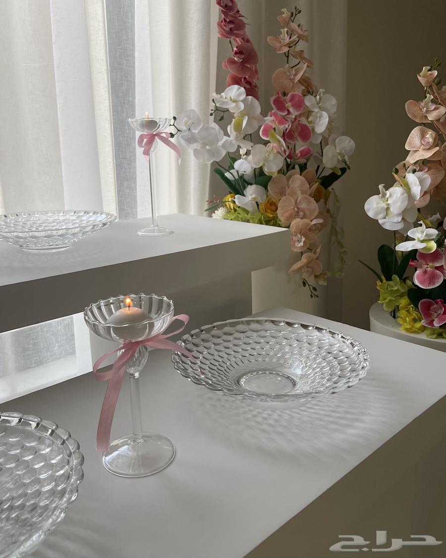 للبيع طاولات وستاندات استقبال لجميع المناسبات64541963499777112