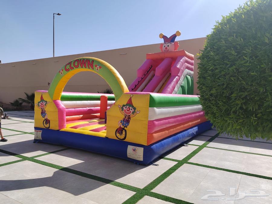 For sale used and clean slide tent with unique design64535889601027111