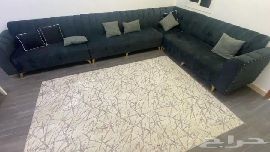 غرفة نوم وكنب حرفLمع طاوله ومدات للبيع للتواصل058308664535694949378111