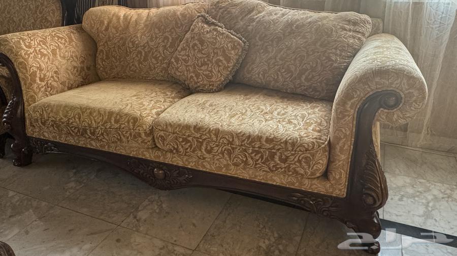 كنب مستعمل نظيف للبيع64540538446465114