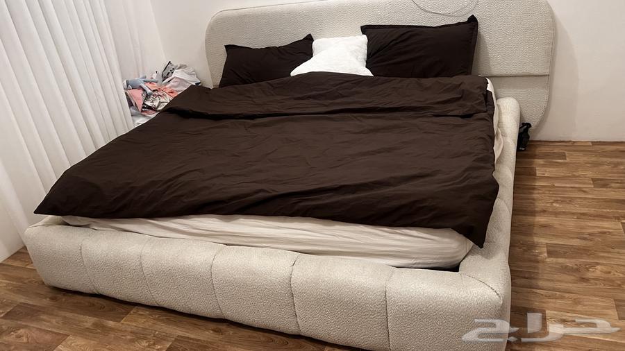Comfortable bed, new exclusive model, size 200 20064535316965634111