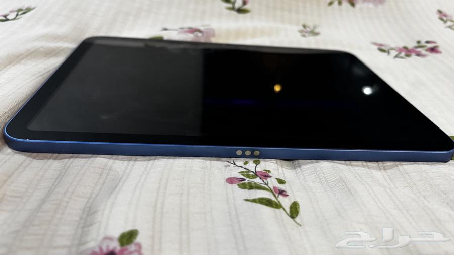 iPad for sale, nothing wrong with it, 2000 riyals, contact number64538303242627113