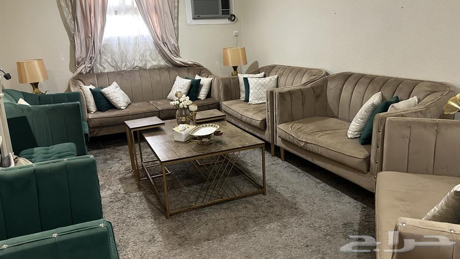 كنب مجلس مع ملحقاته للبيع64537686911235112