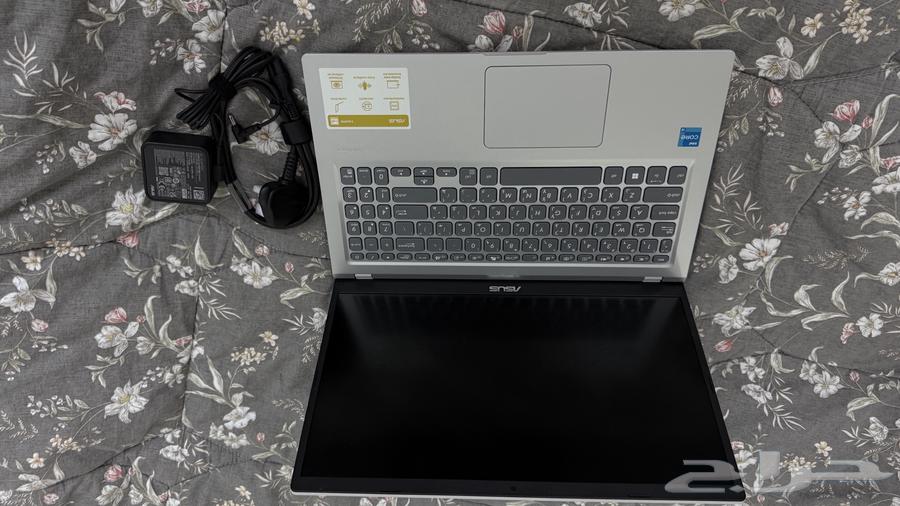 لابتوب جديد64540380490369110