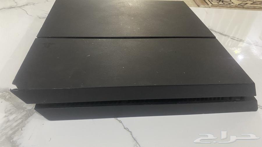 سوني فور مستعمل نضيف قابل لتفاوض تواصل   معه يد64540524254467111