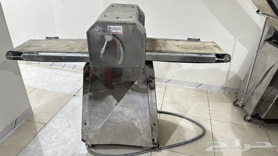 معدات مخبز للبيع64543323277826112