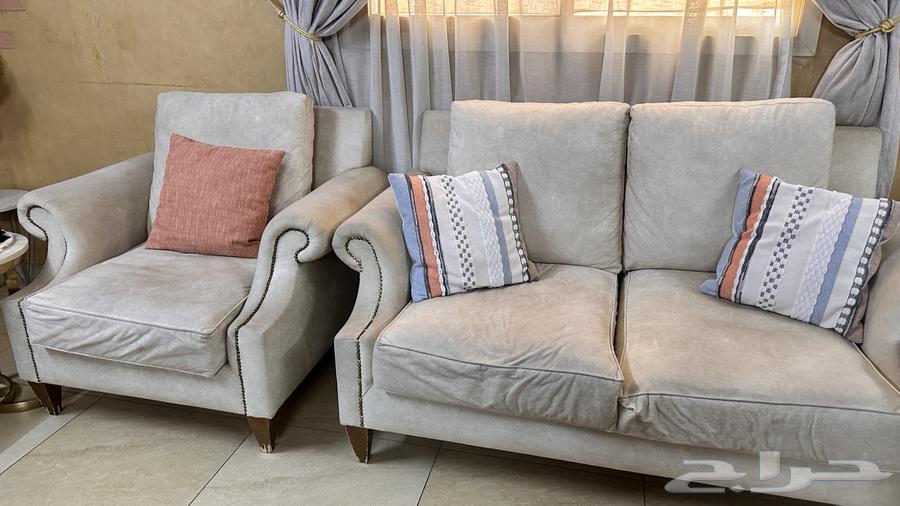 Beige sofa, clean and tidy, for sale64537338233345112