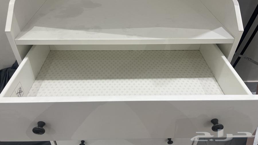 دولاب من ايكيا ممتاز جدا64538834630018113