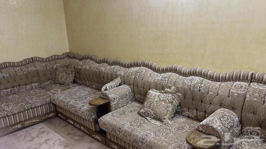 كنب جديد ونظيف64542359423362111