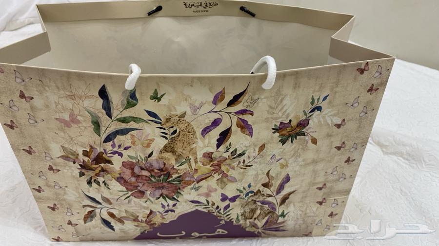 عبايه مقاس 52بكرتونها64541079685633110