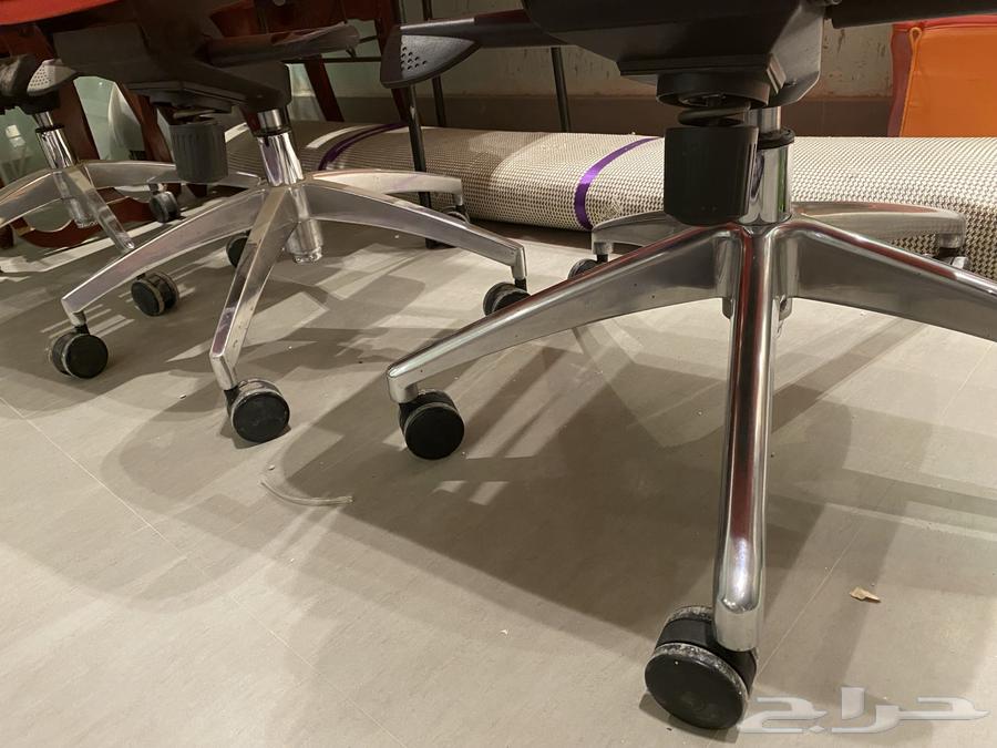 كرسي مكتب متحرك (حبتين)64539130256131113